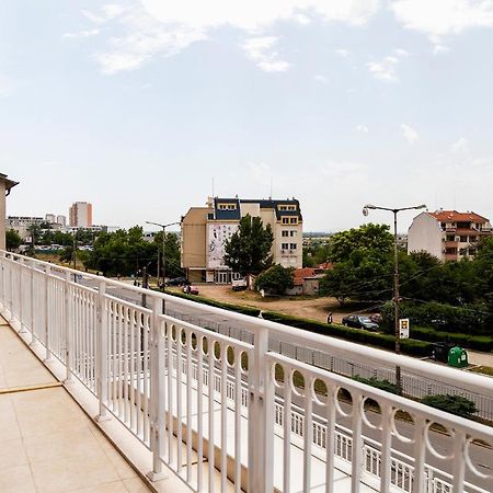 Family Hotel - City Hotel Yambol Exterior foto