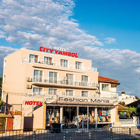 Family Hotel - City Hotel Yambol Exterior foto
