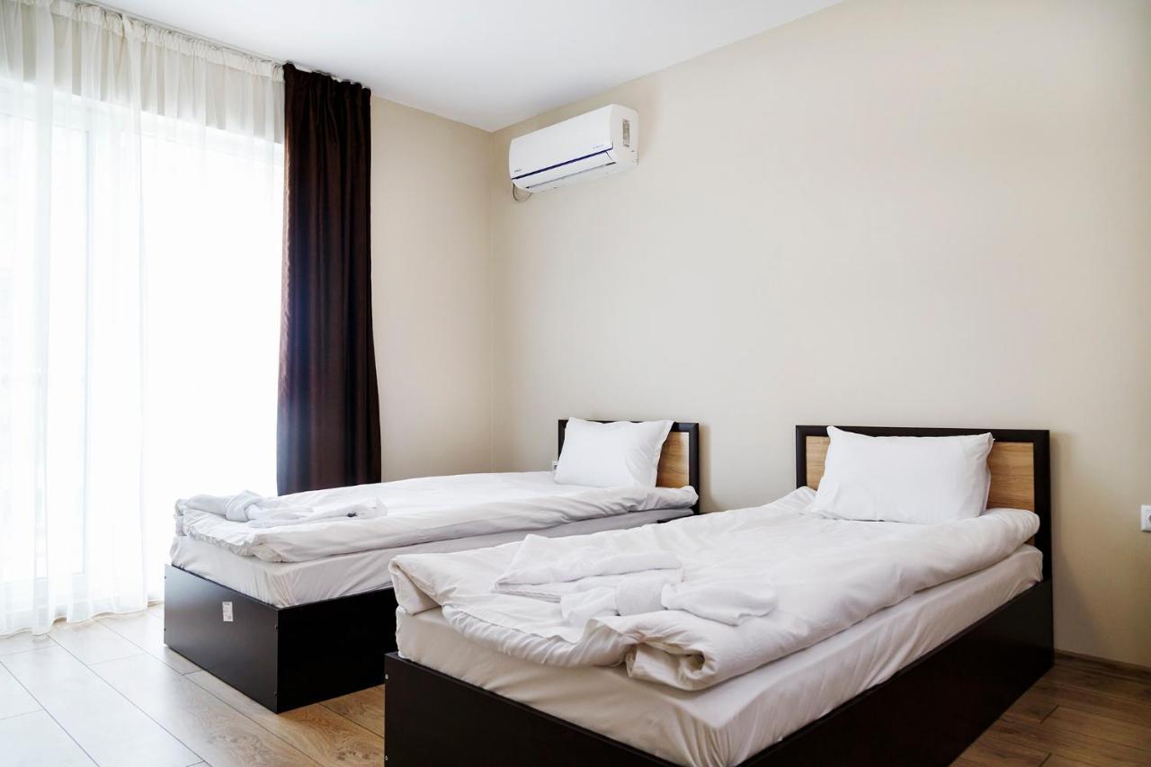 Family Hotel - City Hotel Yambol Exterior foto